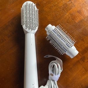 T3 airebrush duo - dyson dupe. Interchangeable Hot Air Blow Dry Brush